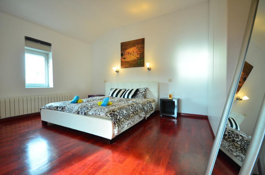 Hi-End Apartment 萨格勒布 外观 照片